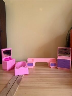 Vintage Arco miniature doll furniture